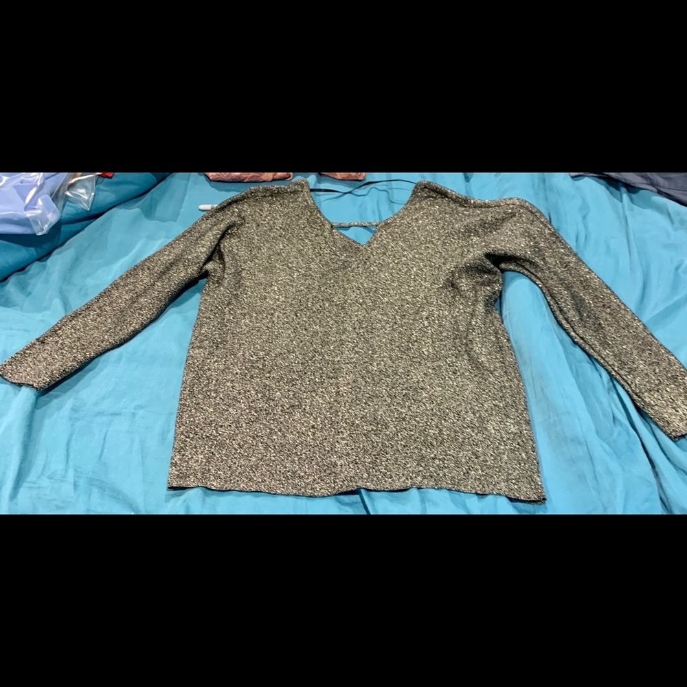 Light Shiny black sweater